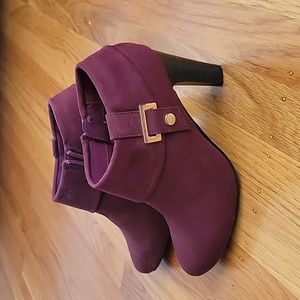 Karen scott bootie with side zip